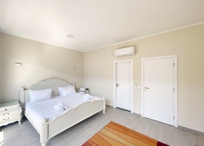3 BR Townhouse with heated pool in Bali  - 6